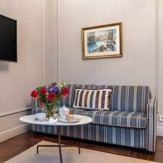 Гостиница Гельвеция Санкт-Петербург Junior Suite (1 двуспальная кровать)-2